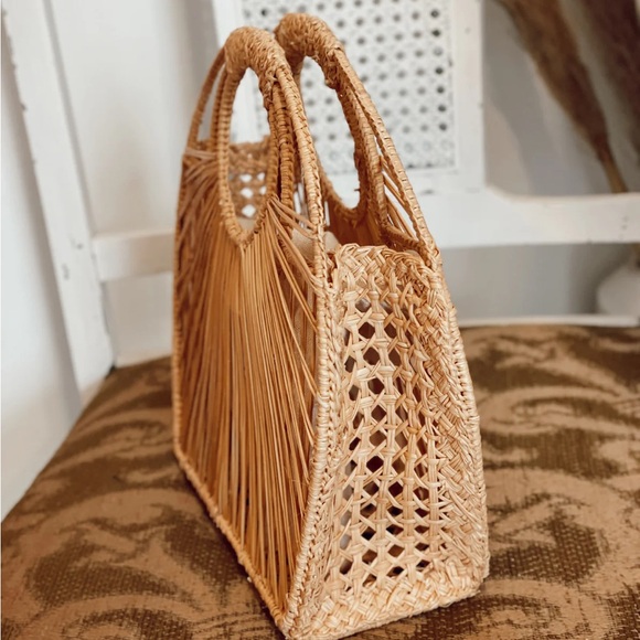 APAYA CARLA LARGE BAG CAMEL - Picture 3 of 3